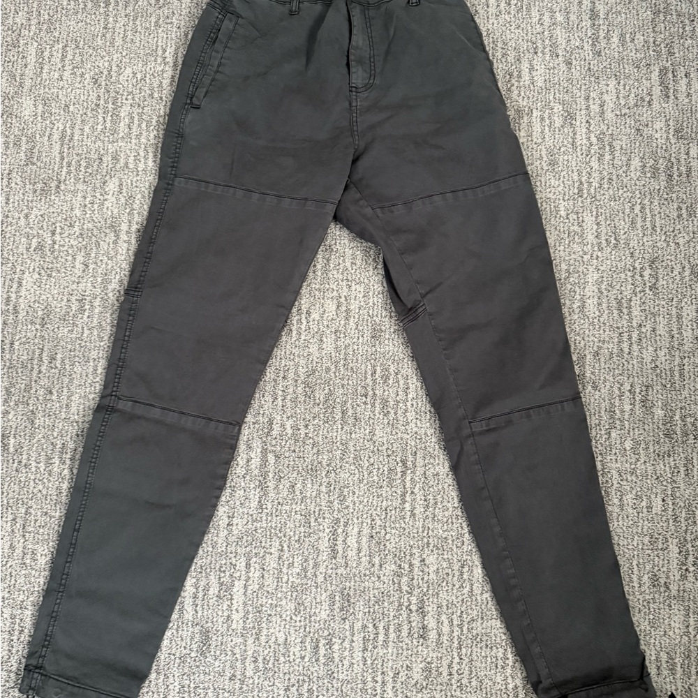 Men’s Charcoal Gray Cargo Pants